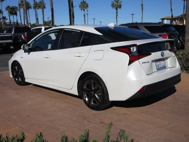 Used 2019 Toyota Prius XLE image 2