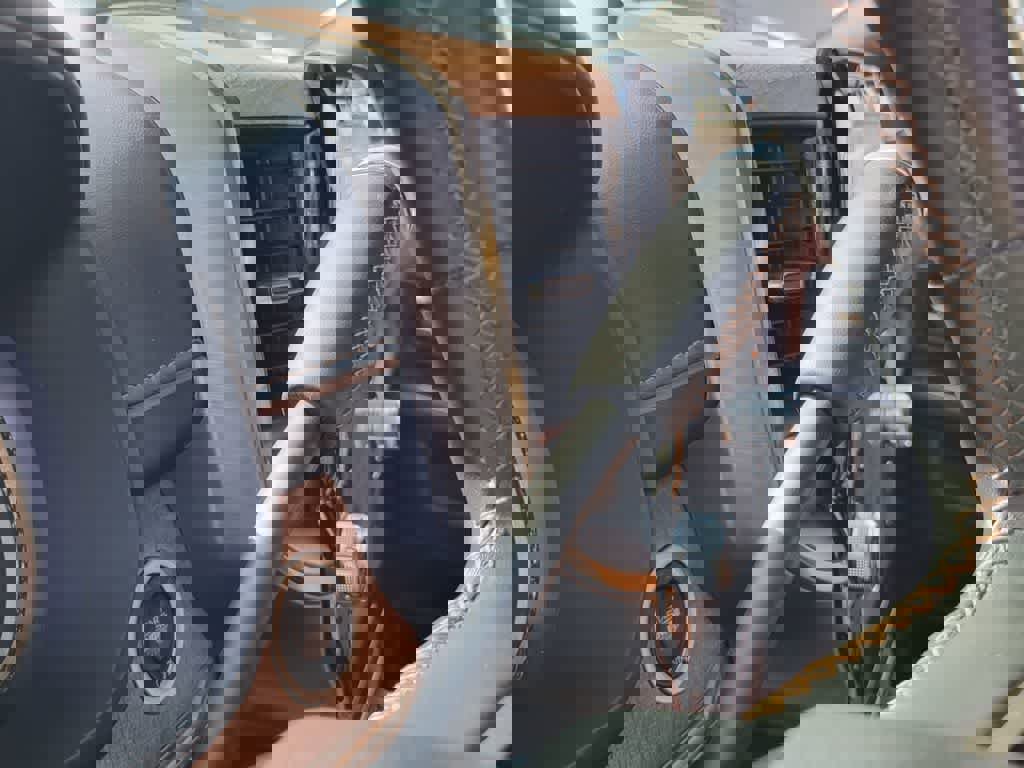 Used 2023 RAM 3500 Limited image 23