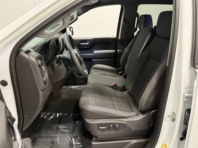 Used 2022 Chevrolet Silverado 1500 Custom w/ Safety Confidence Package AWD/4WD image 15