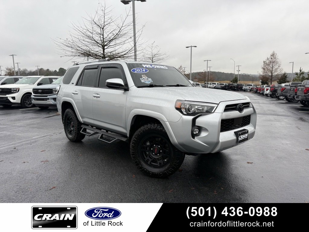 Used 2024 Toyota 4Runner SR5 image 1