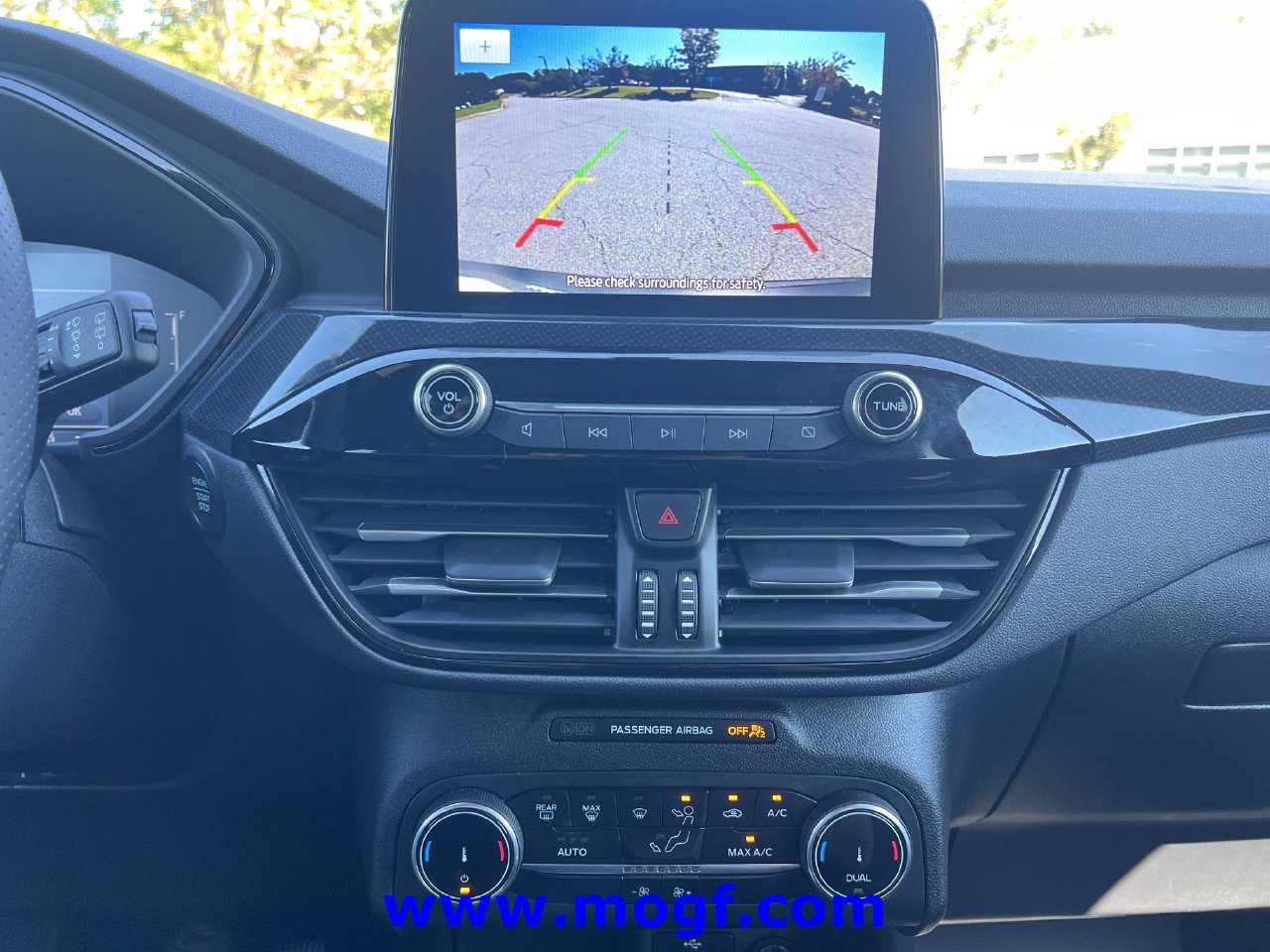 Certified 2025 Ford Escape ST-Line FWD image 5