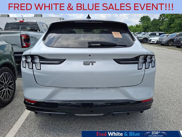 Certified 2023 Ford Mustang Mach-E GT AWD/4WD image 7