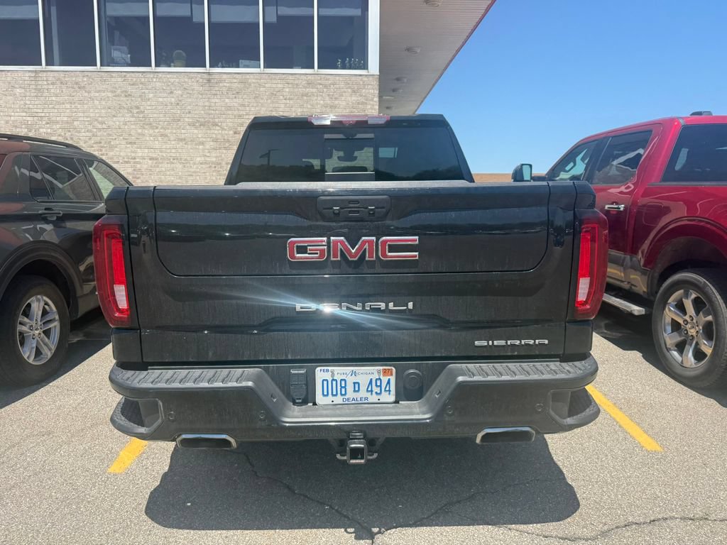 Used 2021 GMC Sierra 1500 Denali w/ Denali Ultimate Package AWD/4WD image 8