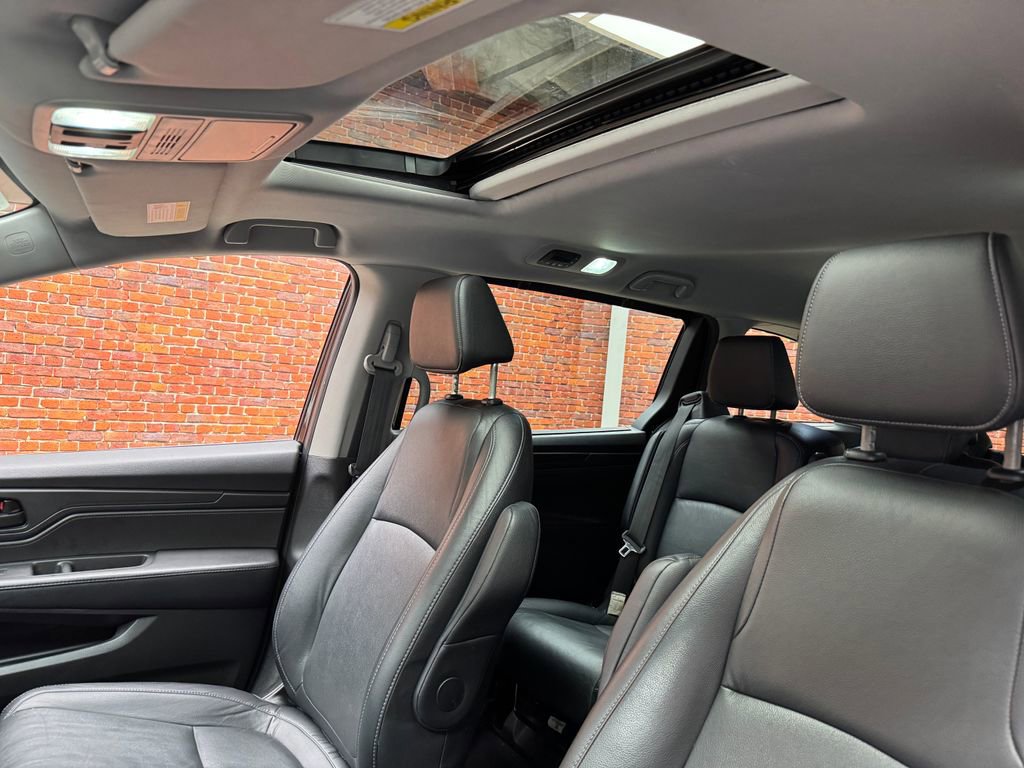 Used 2021 Honda Odyssey EX-L image 9