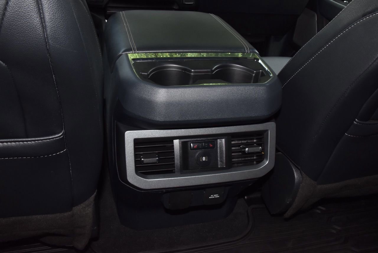 Certified 2023 Ford F250 Lariat w/ Lariat Ultimate Package AWD/4WD image 19