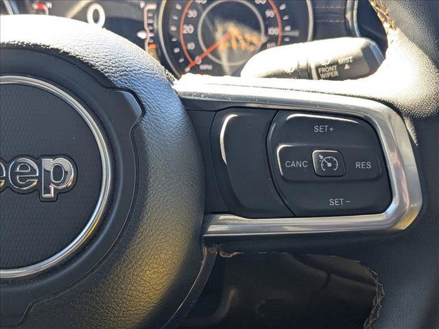 Used 2023 Jeep Gladiator Overland image 12