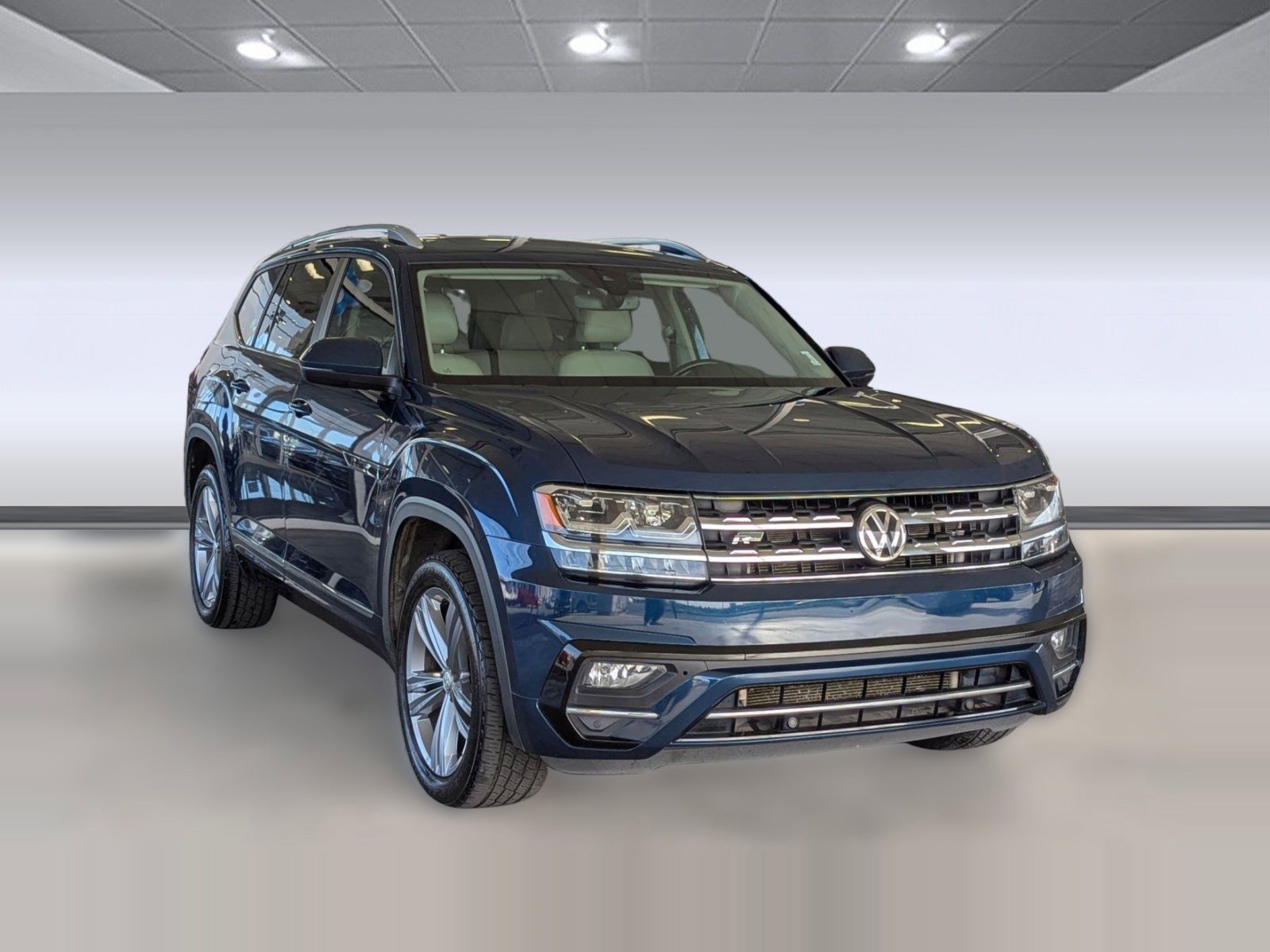 Used 2018 Volkswagen Atlas SEL w/ R-Line Package image 7