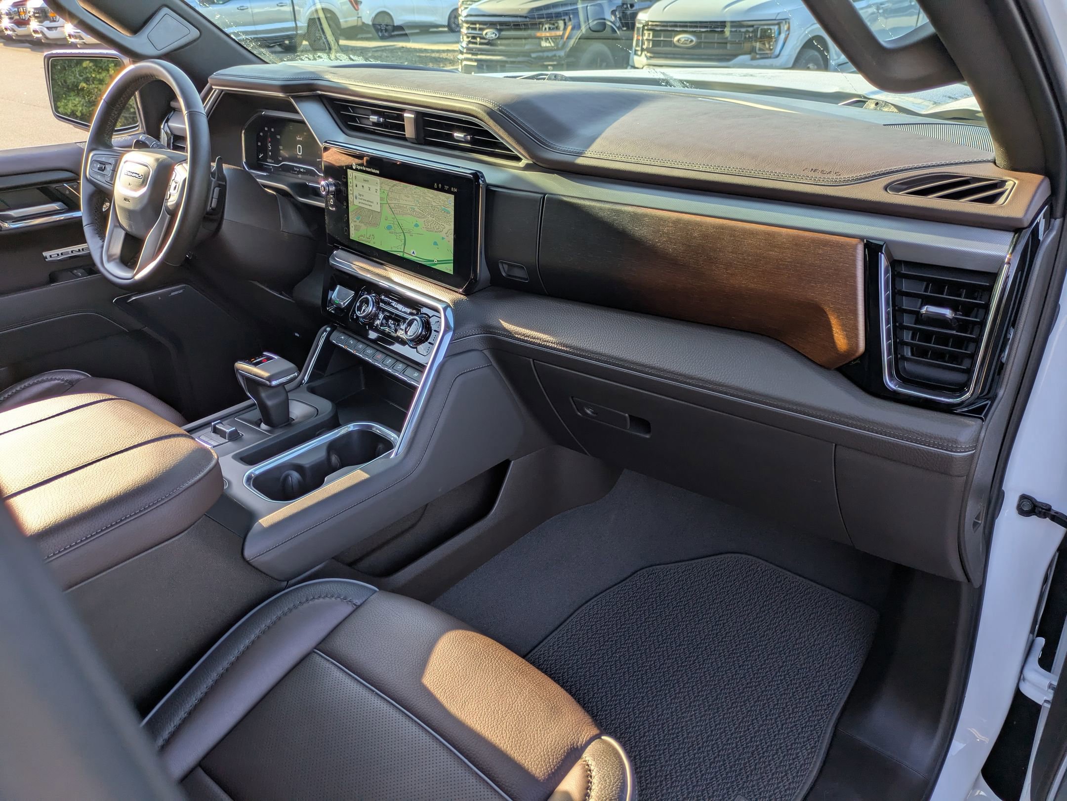 Used 2024 GMC Sierra 1500 Denali image 43