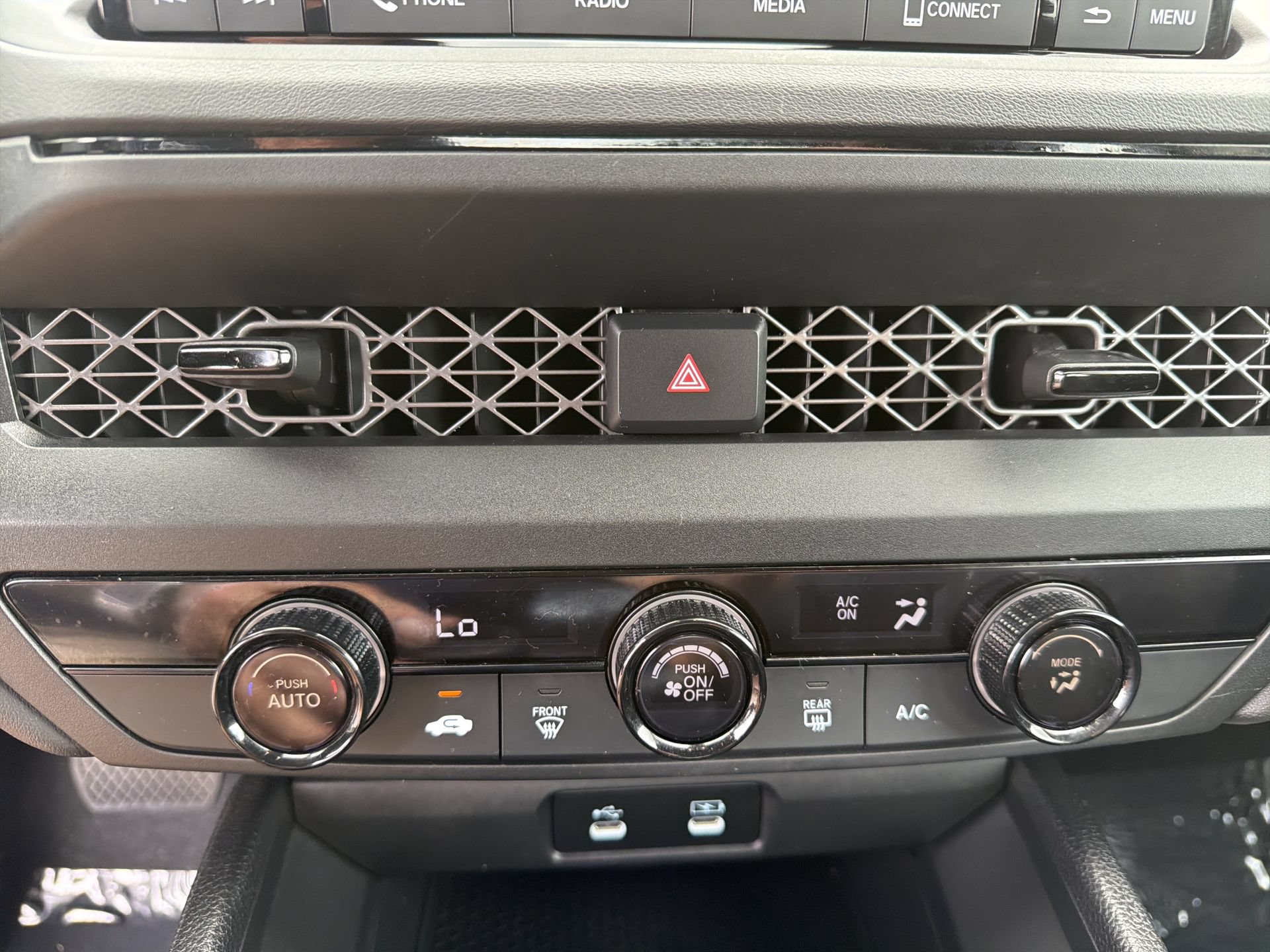 Used 2025 Honda Accord LX image 7