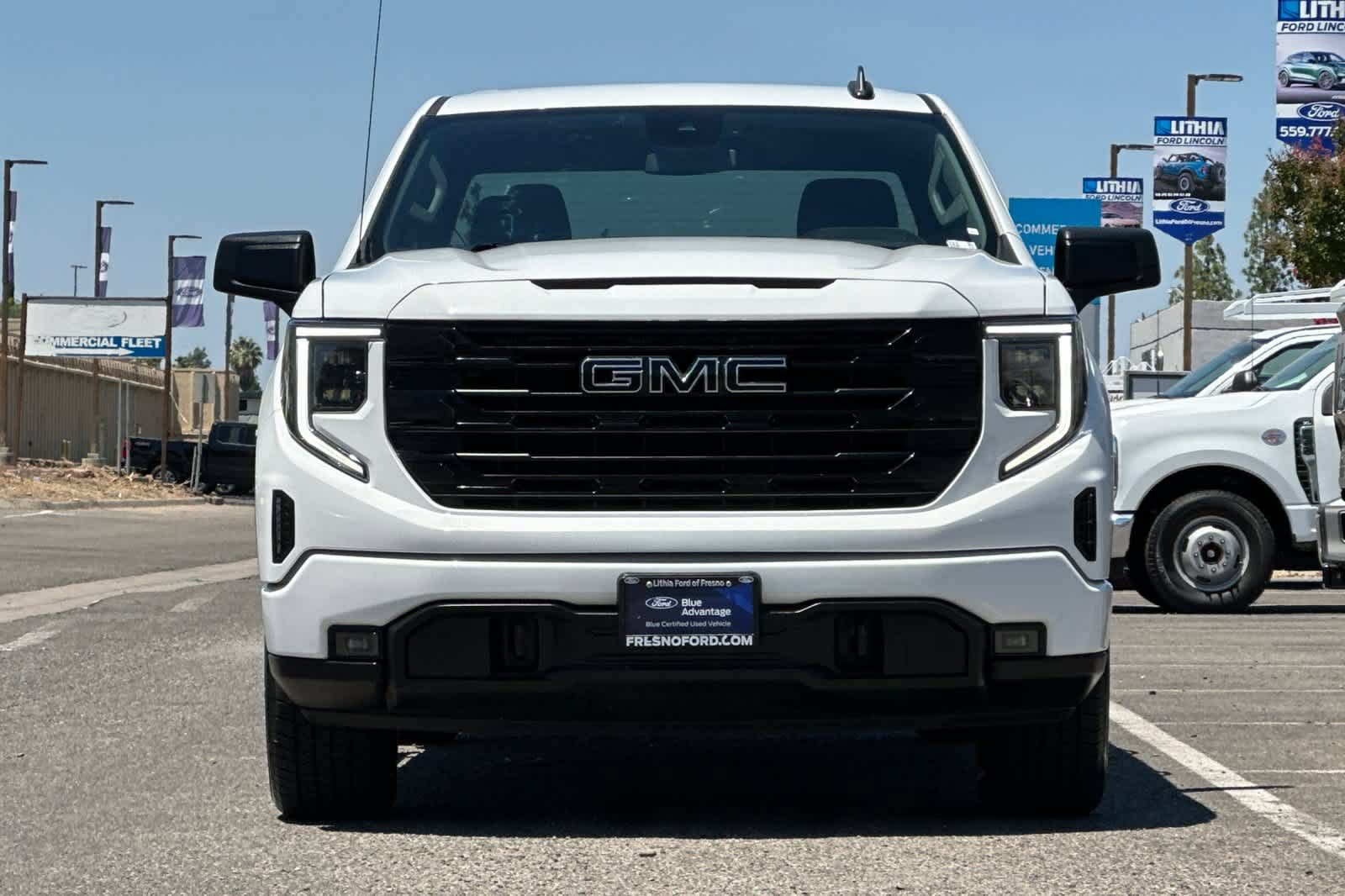 Used 2023 GMC Sierra 1500 Elevation AWD/4WD image 11