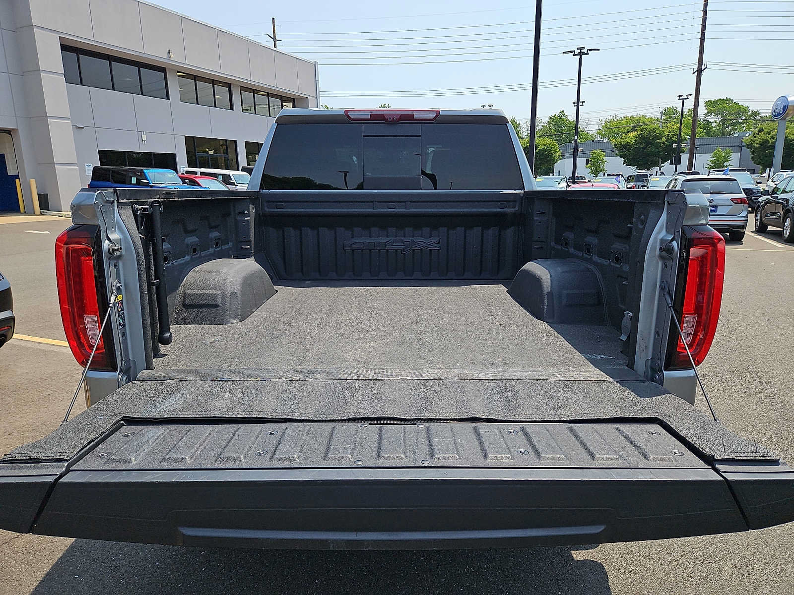 Used 2023 GMC Sierra 1500 AT4X w/ AT4X AEV Edition AWD/4WD image 30