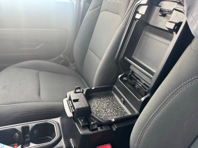 Used 2018 Jeep Wrangler Unlimited Sahara w/ Dual Top Group image 22