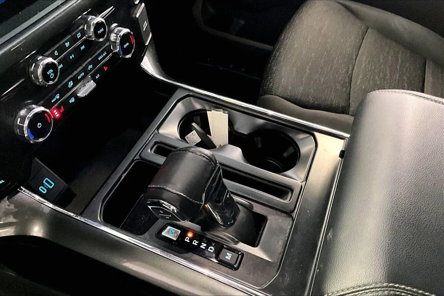 Certified 2022 Ford F150 XLT w/ Equipment Group 302A High image 16