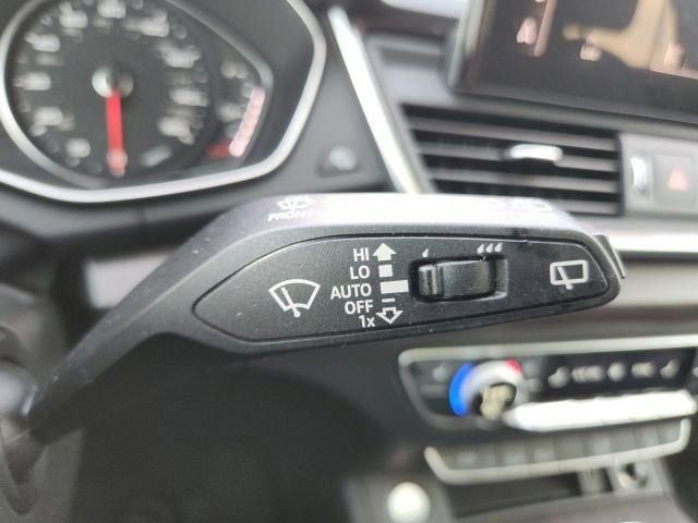 Used 2023 Audi Q5 2.0T Premium w/ Convenience Package image 38