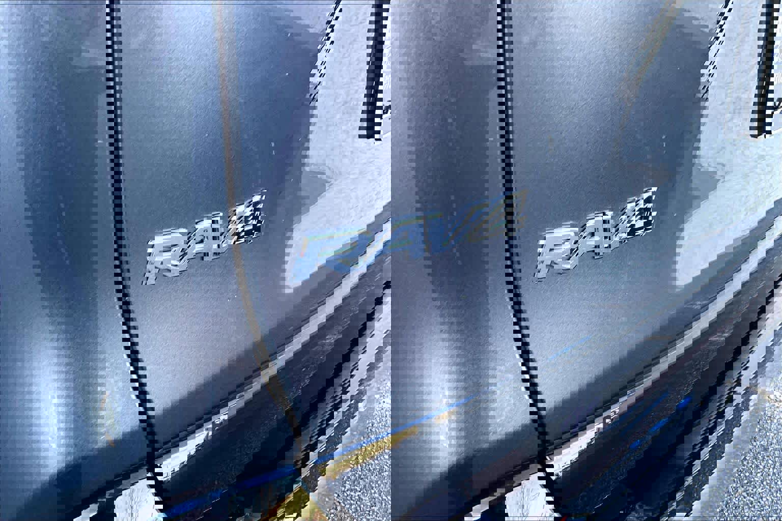 Used 2022 Toyota RAV4 XSE image 30