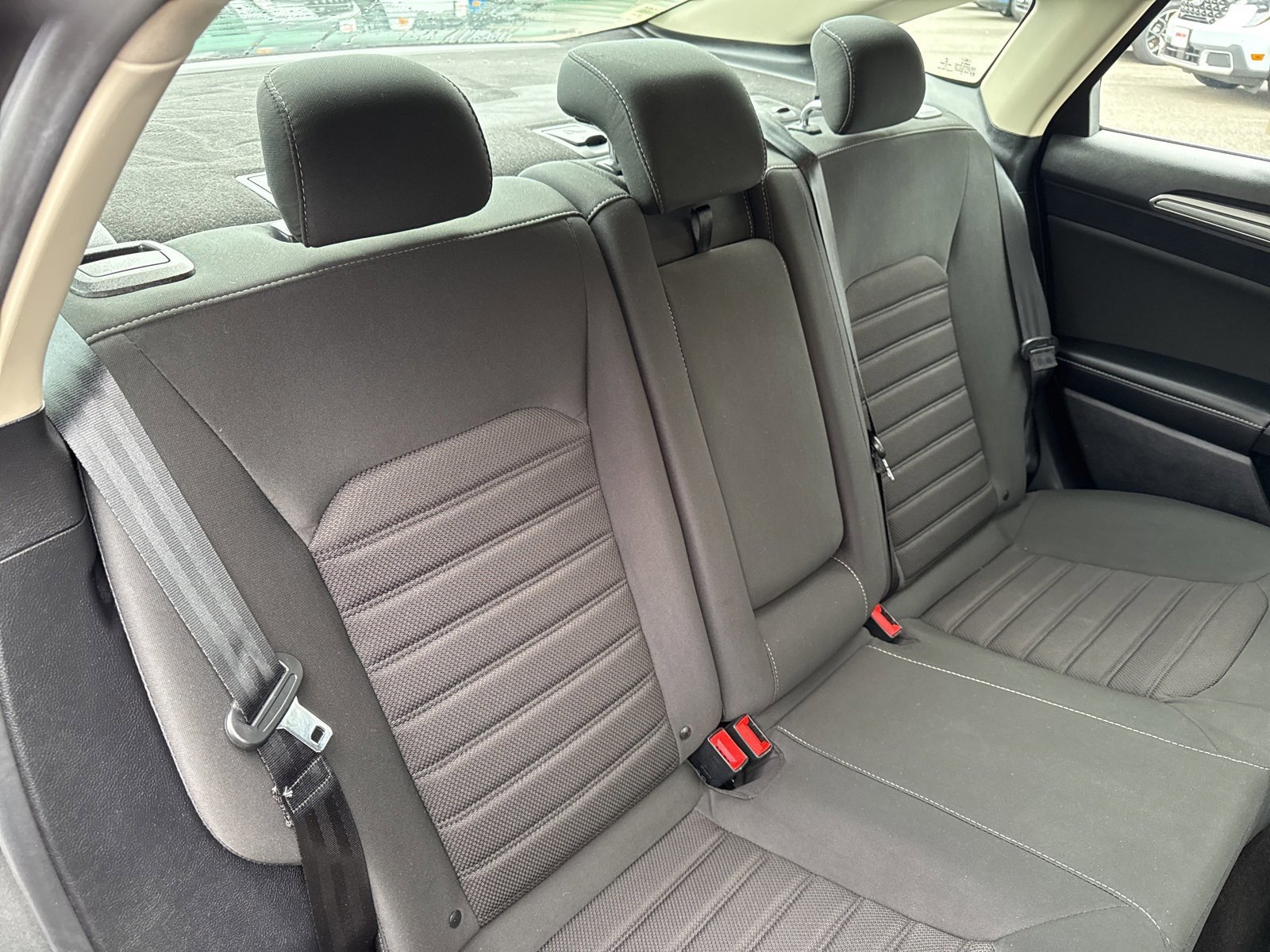 Certified 2019 Ford Fusion SE image 14