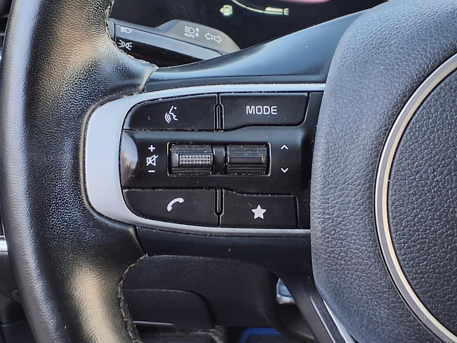 Used 2023 Kia Sportage EX image 20