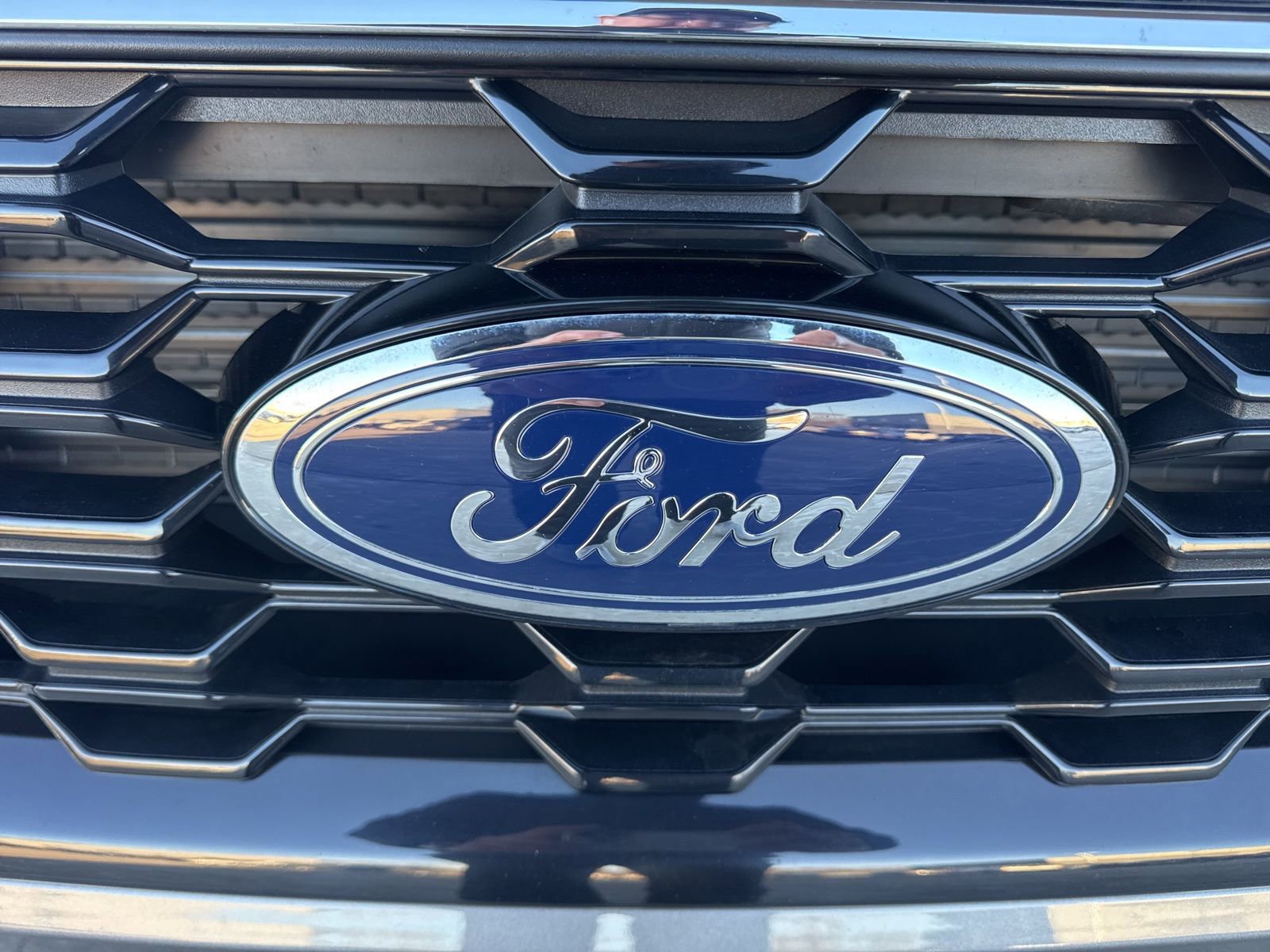 Certified 2024 Ford Escape ST-Line w/ Tech Pack #1 image 14