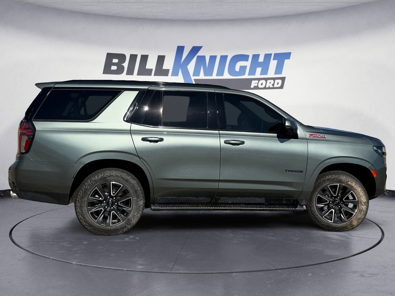 Used 2023 Chevrolet Tahoe Z71 w/ Z71 Off-Road Package image 6