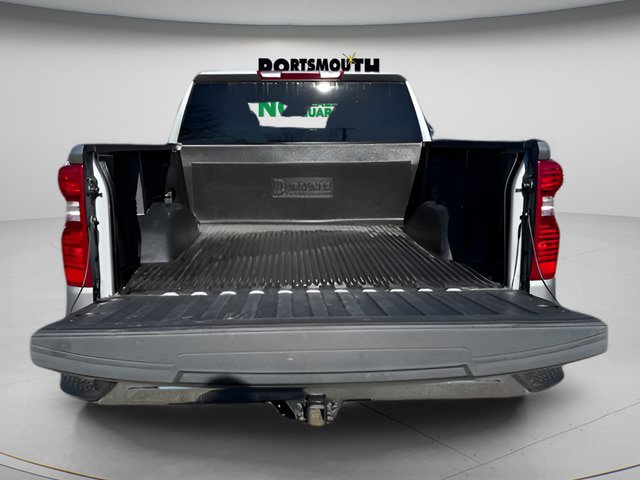 Used 2025 Chevrolet Silverado 1500 LT AWD/4WD image 11