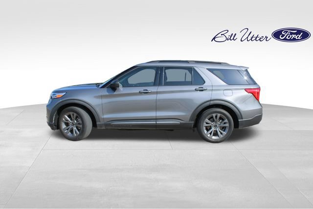Certified 2021 Ford Explorer XLT w/ Equipment Group 202A RWD image 8
