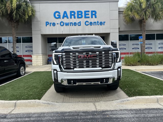 Used 2025 GMC Sierra 2500 Denali w/ Technology Package AWD/4WD image 12