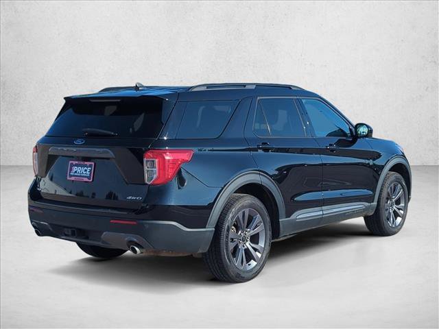 Certified 2022 Ford Explorer XLT w/ Equipment Group 202A AWD/4WD image 5