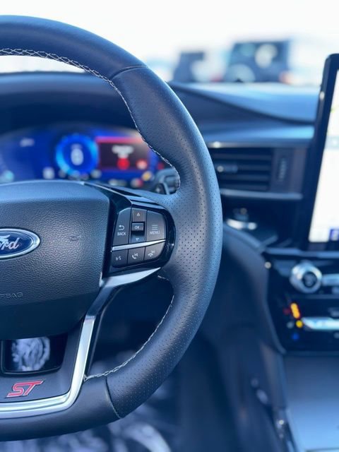 Certified 2023 Ford Explorer ST w/ Equipment Group 401A image 16