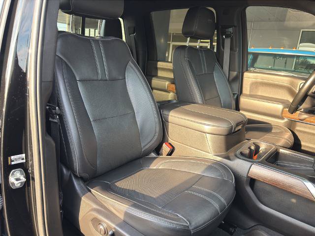 Used 2023 Chevrolet Silverado 2500 High Country w/ Safety Package II AWD/4WD image 11