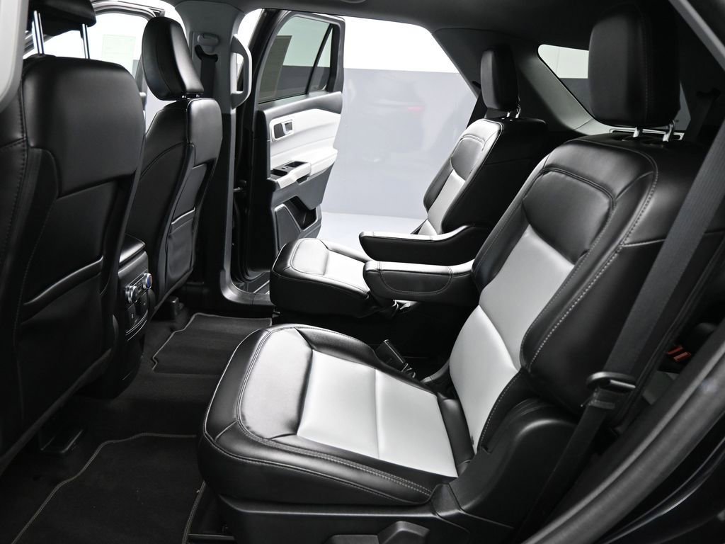 Certified 2023 Ford Explorer XLT w/ Equipment Group 202A image 22
