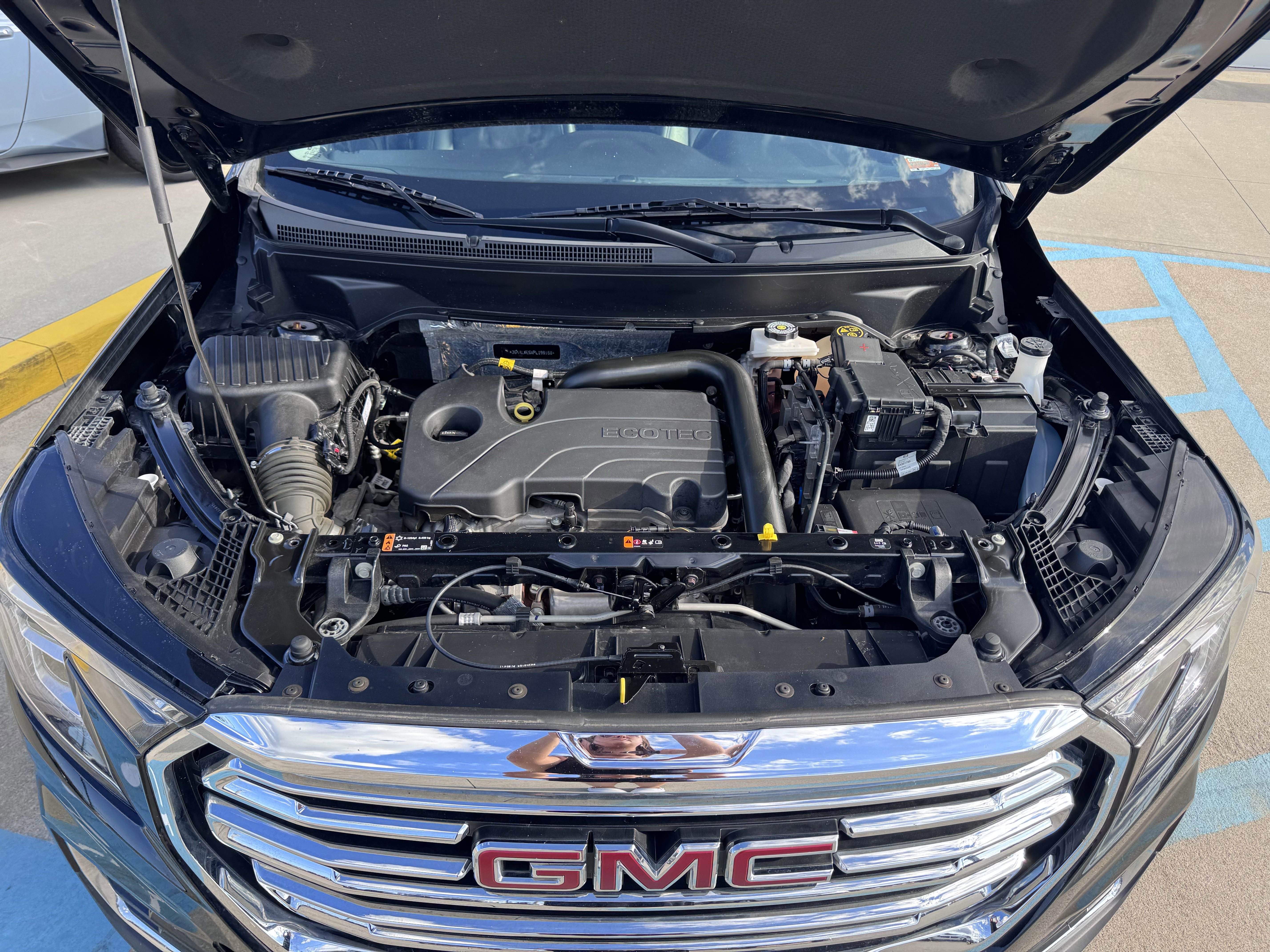 Used 2023 GMC Terrain SLT image 37