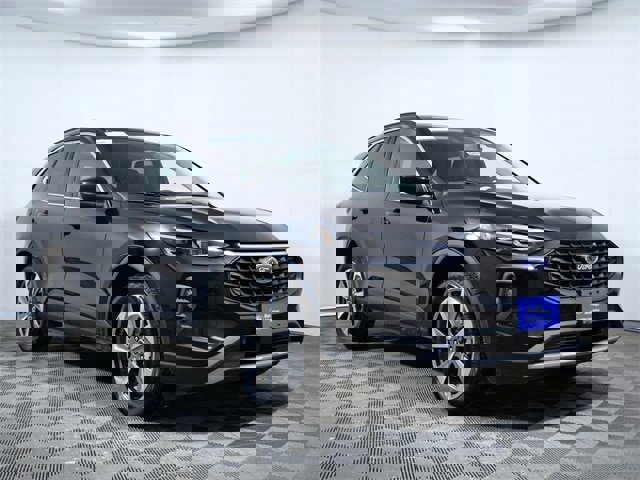 Certified 2025 Ford Escape Platinum image 1