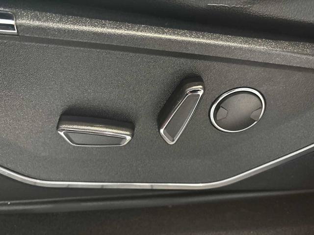 Certified 2024 Ford F150 Lariat w/ Equipment Group 502A High AWD/4WD image 33