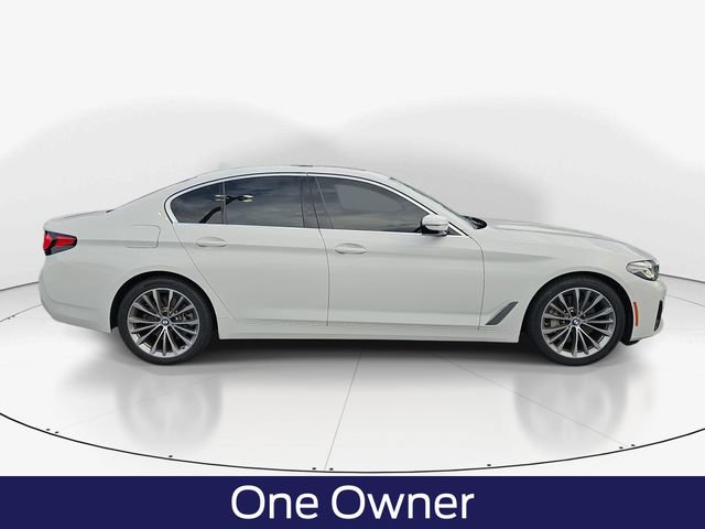 Used 2023 BMW 530i w/ Convenience Package RWD image 3