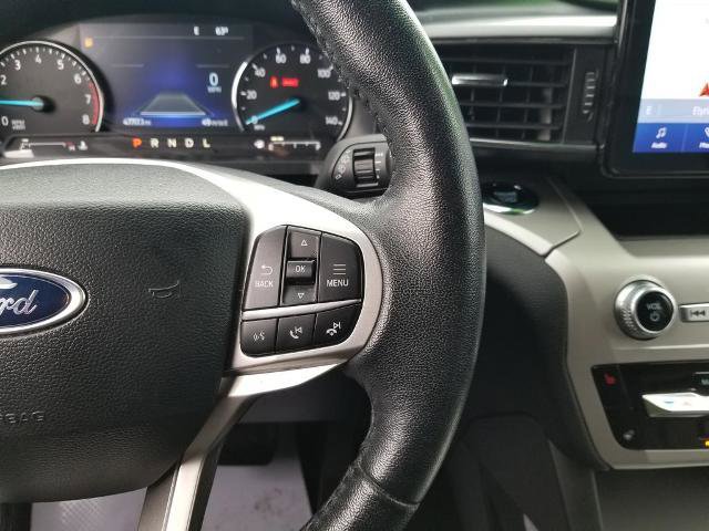 Certified 2022 Ford Explorer XLT w/ Equipment Group 202A AWD/4WD image 28