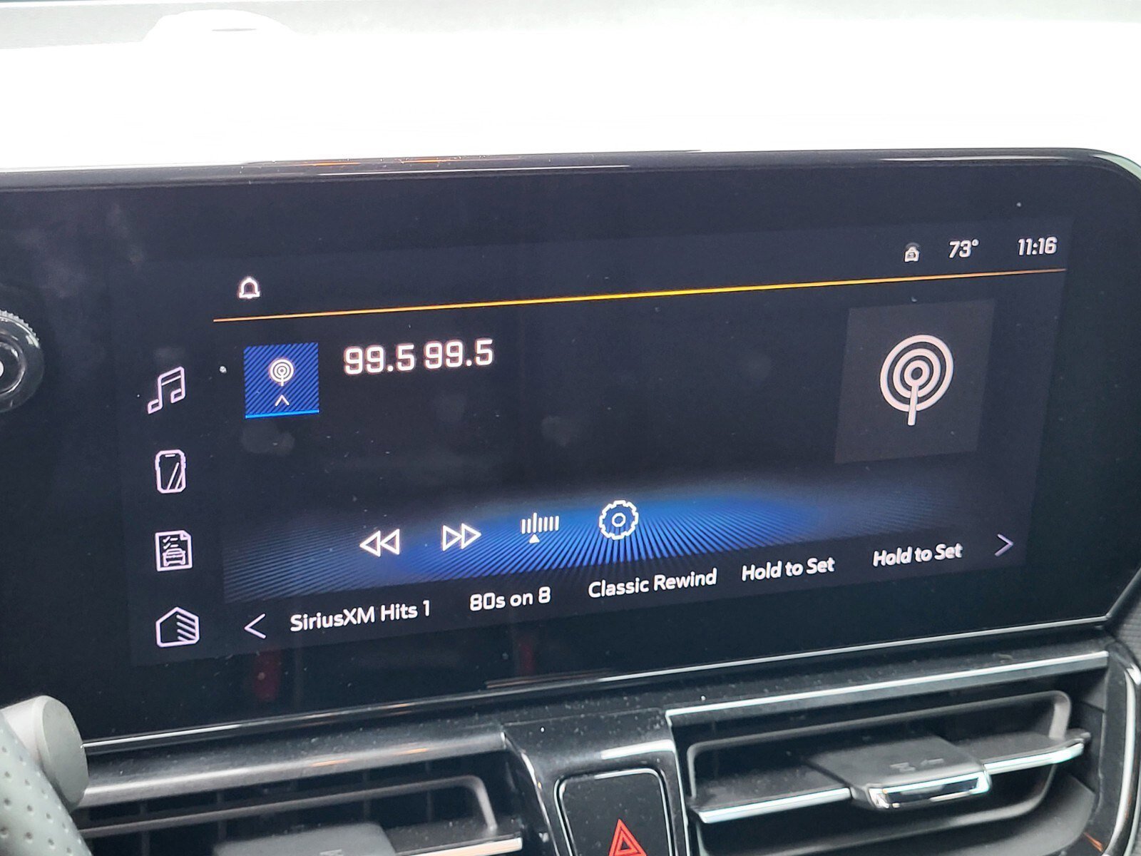 Used 2024 Chevrolet TrailBlazer RS w/ Driver Confidence Package image 20