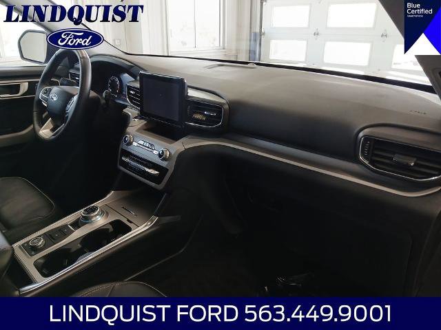 Certified 2024 Ford Explorer XLT w/ Equipment Group 202A AWD/4WD image 17