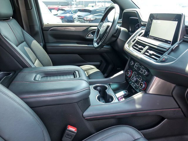 Used 2024 Chevrolet Tahoe RST w/ Luxury Package AWD/4WD image 38