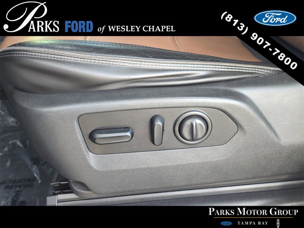 Used 2019 Chevrolet Silverado 1500 High Country w/ Technology Package image 19