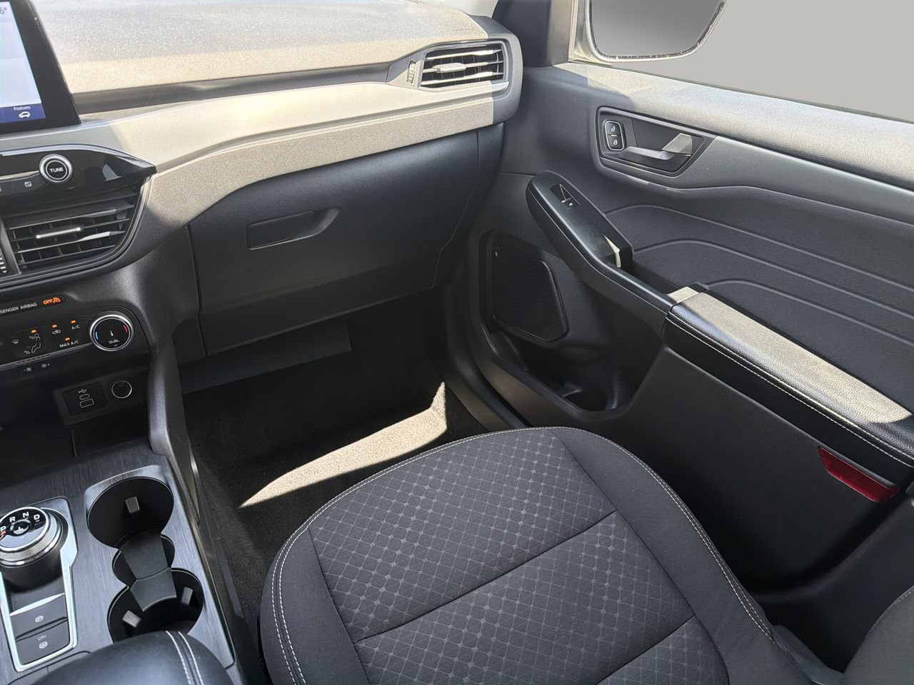Certified 2024 Ford Escape Active FWD image 16
