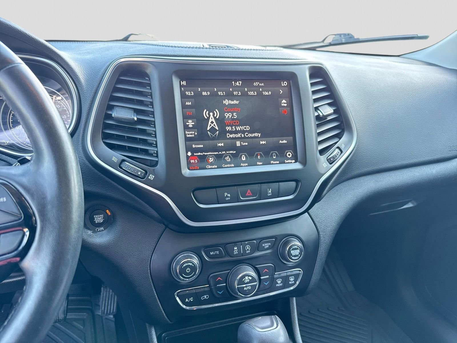 Used 2021 Jeep Cherokee Latitude Lux w/ Sun & Sound Group image 28