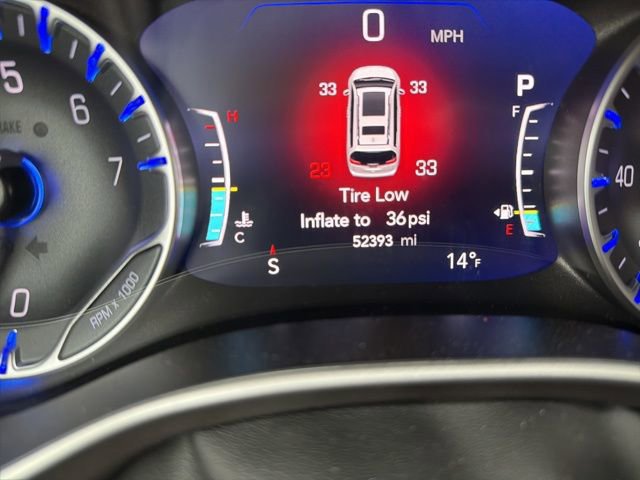 Used 2024 Chrysler Pacifica Touring-L image 45