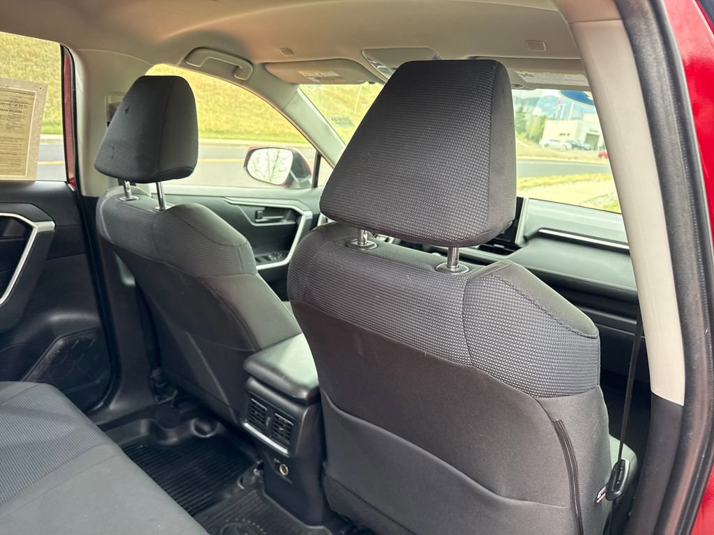 Used 2024 Toyota RAV4 LE image 24