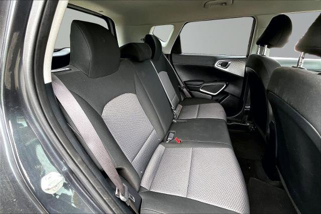 Used 2024 Kia Soul LX w/ Option Group 015 FWD image 27