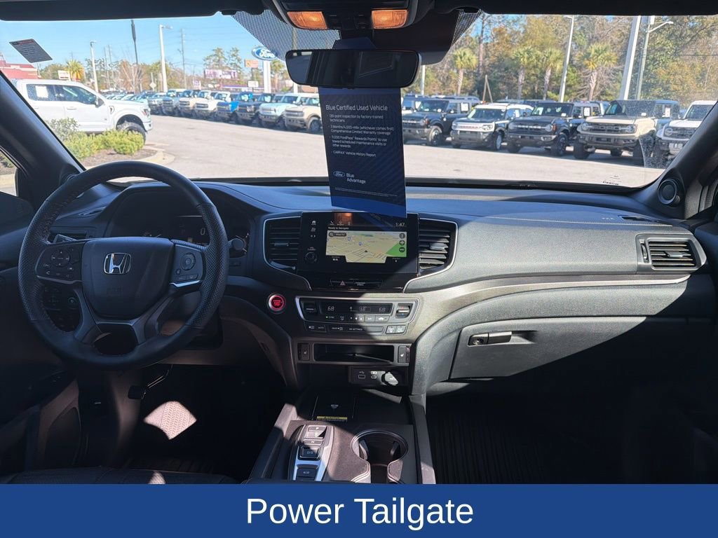 Used 2025 Honda Passport TrailSport image 18