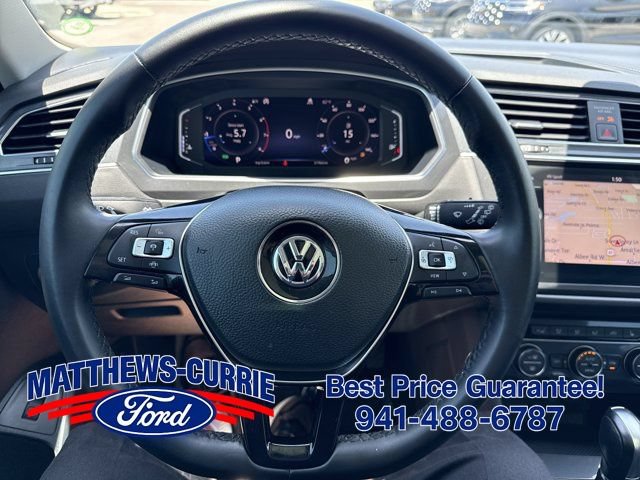 Used 2019 Volkswagen Tiguan SEL Premium AWD/4WD image 17