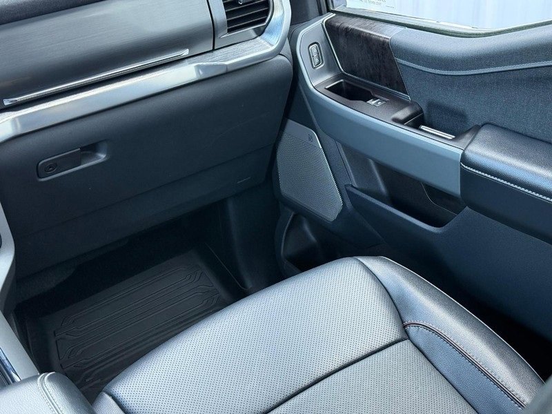 Certified 2022 Ford F150 Lariat w/ Equipment Group 502A High image 14