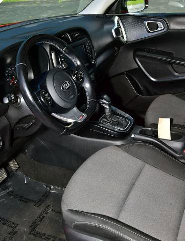 Used 2020 Kia Soul GT-Line image 18