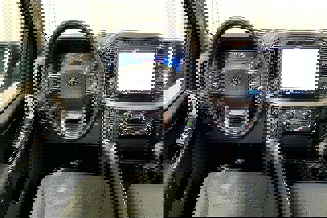 Certified 2024 Ford F150 XLT w/ Mobile Office Package image 4