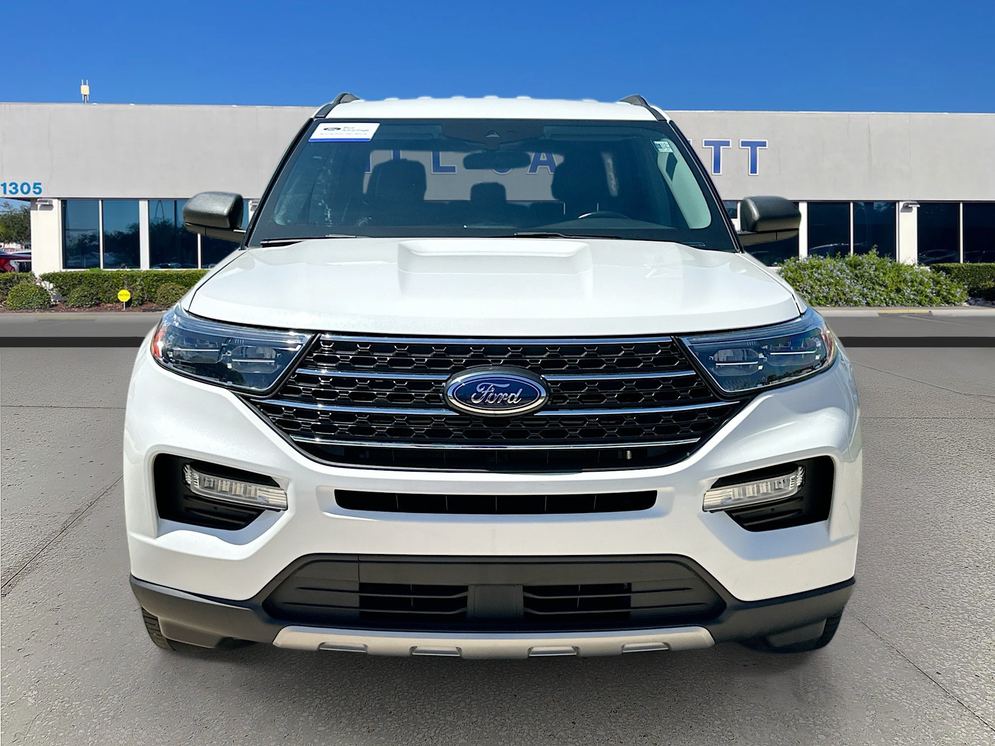 Certified 2023 Ford Explorer XLT w/ Equipment Group 202A RWD image 2